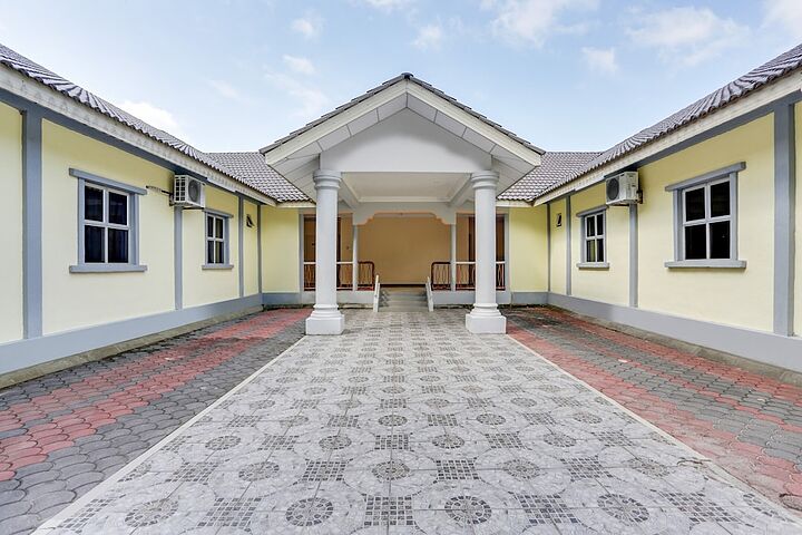 Primary image