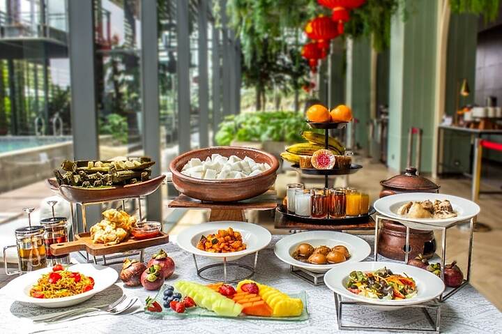 Breakfast buffet