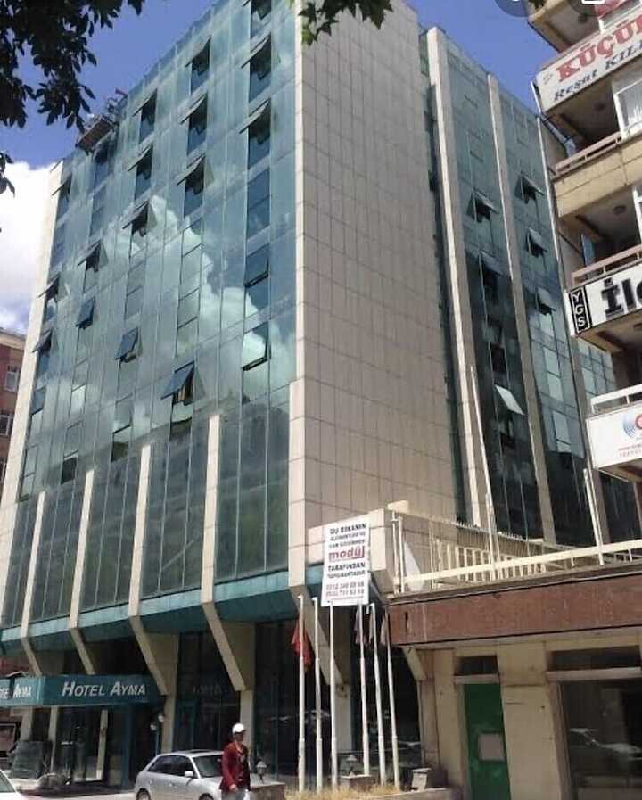 Primary image
