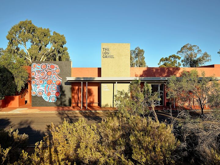 Primary image