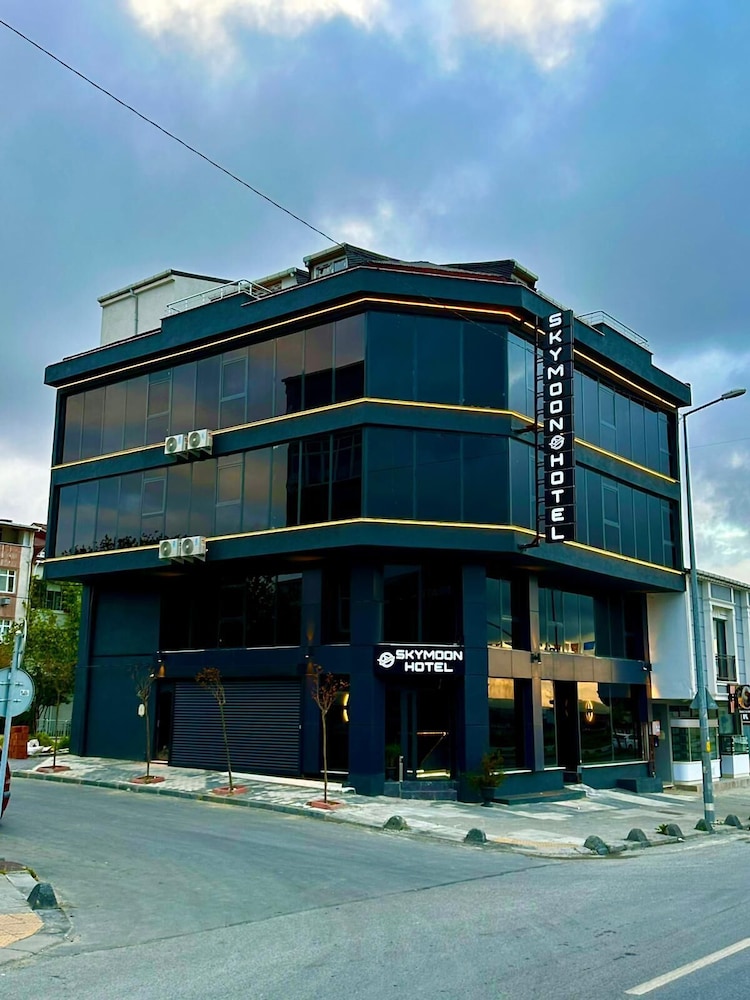 Primary image