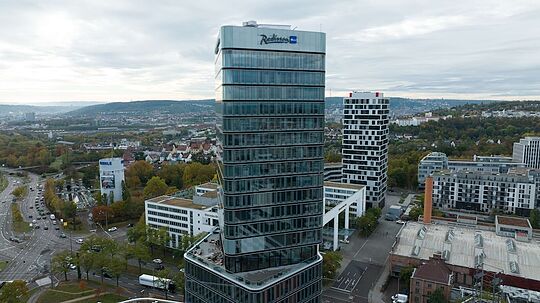 Radisson Blu Hotel At Porsche Design Tower Stuttgart