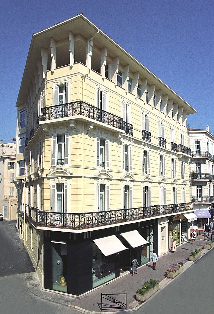 Primary image