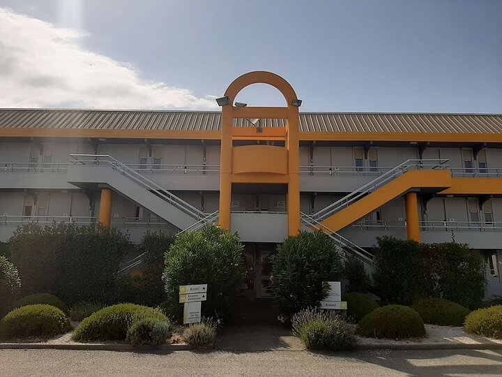 Primary image