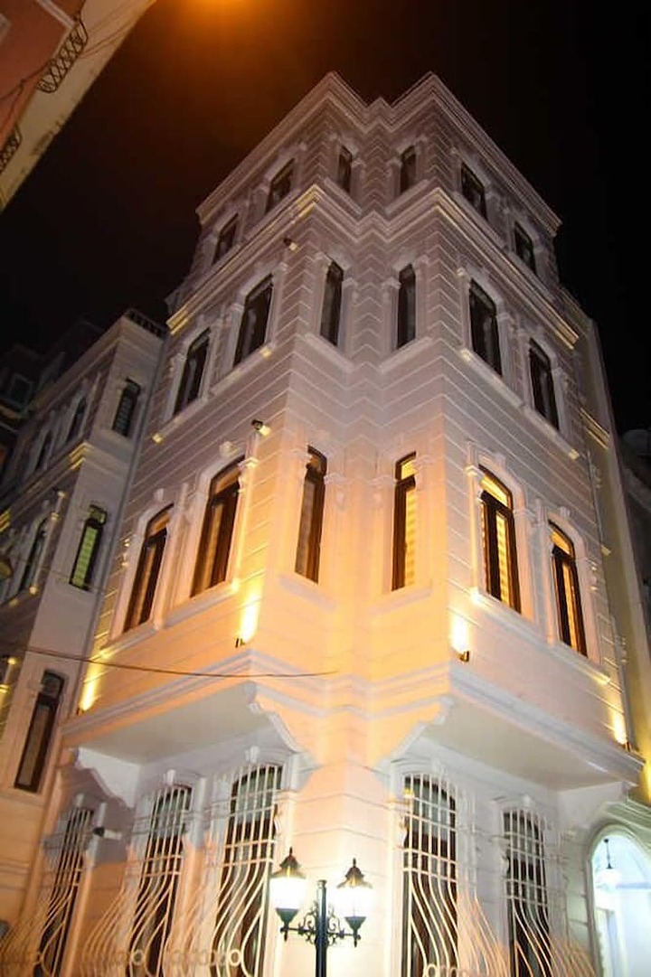Primary image