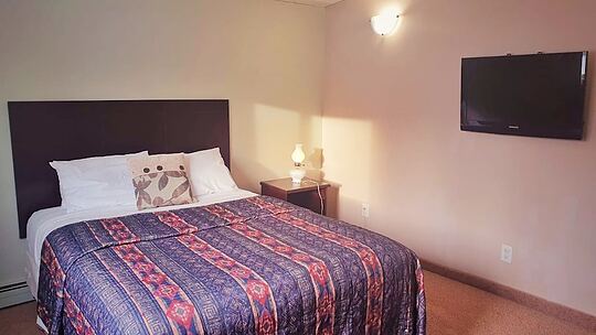 Nettys Nest Visitor Lodge
