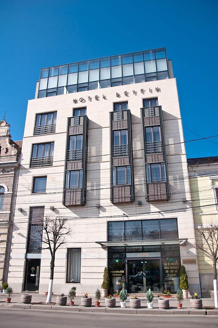 Primary image