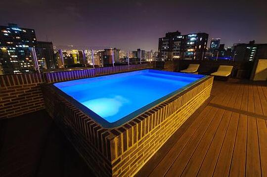 Hotel Alex