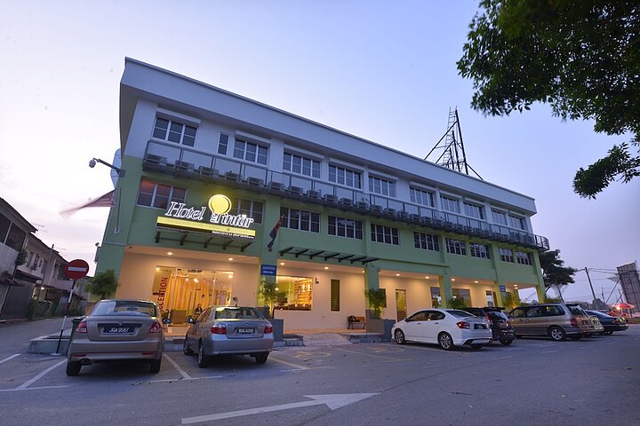 Primary image