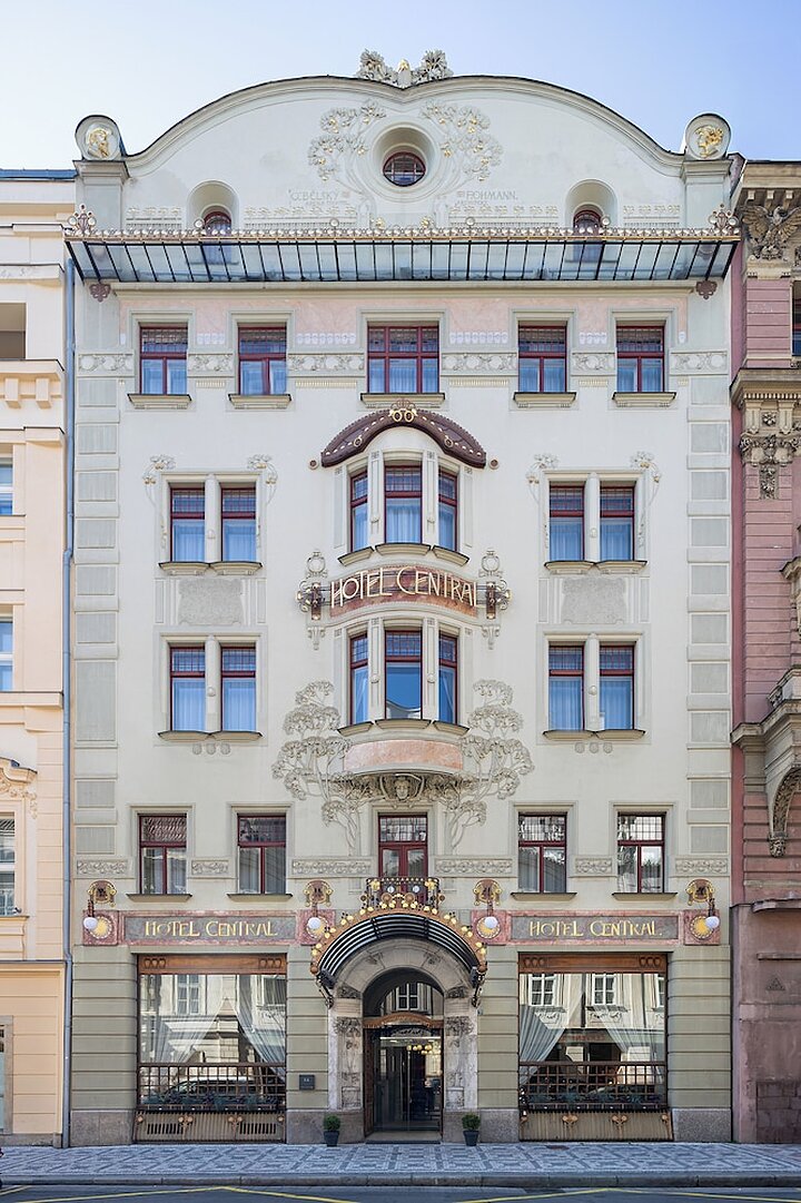 Primary image