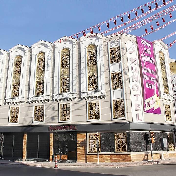 Primary image