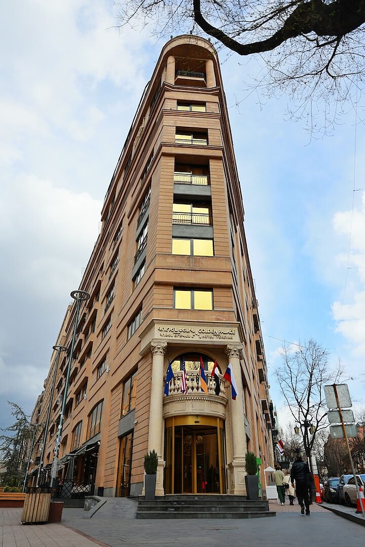 Primary image